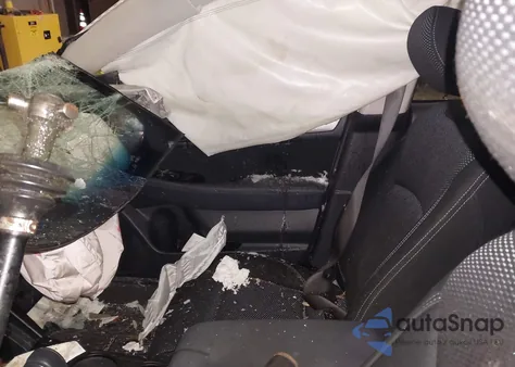 2019 Subaru Outback 2.5I Premium z USA, uszkodzony, nr VIN 4S4BSAHC3K3303195